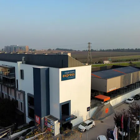 Four Points Flex By Sheraton Niluefer Hotel