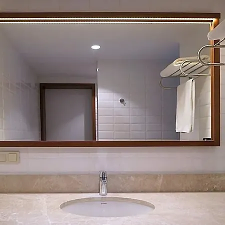 Hotel Four Points Flex By Sheraton Niluefer