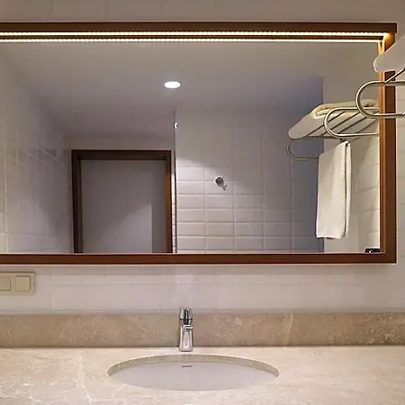 Four Points Flex By Sheraton Niluefer Hotel Bursa